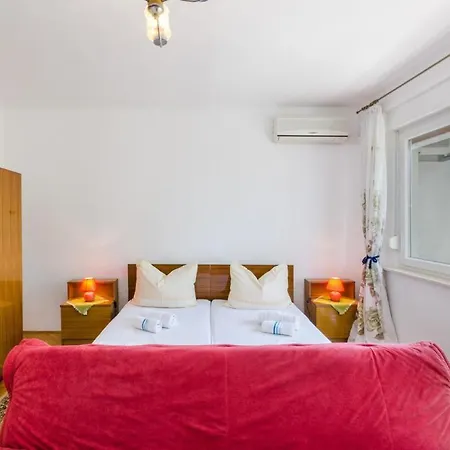 Duda 1 Apartment